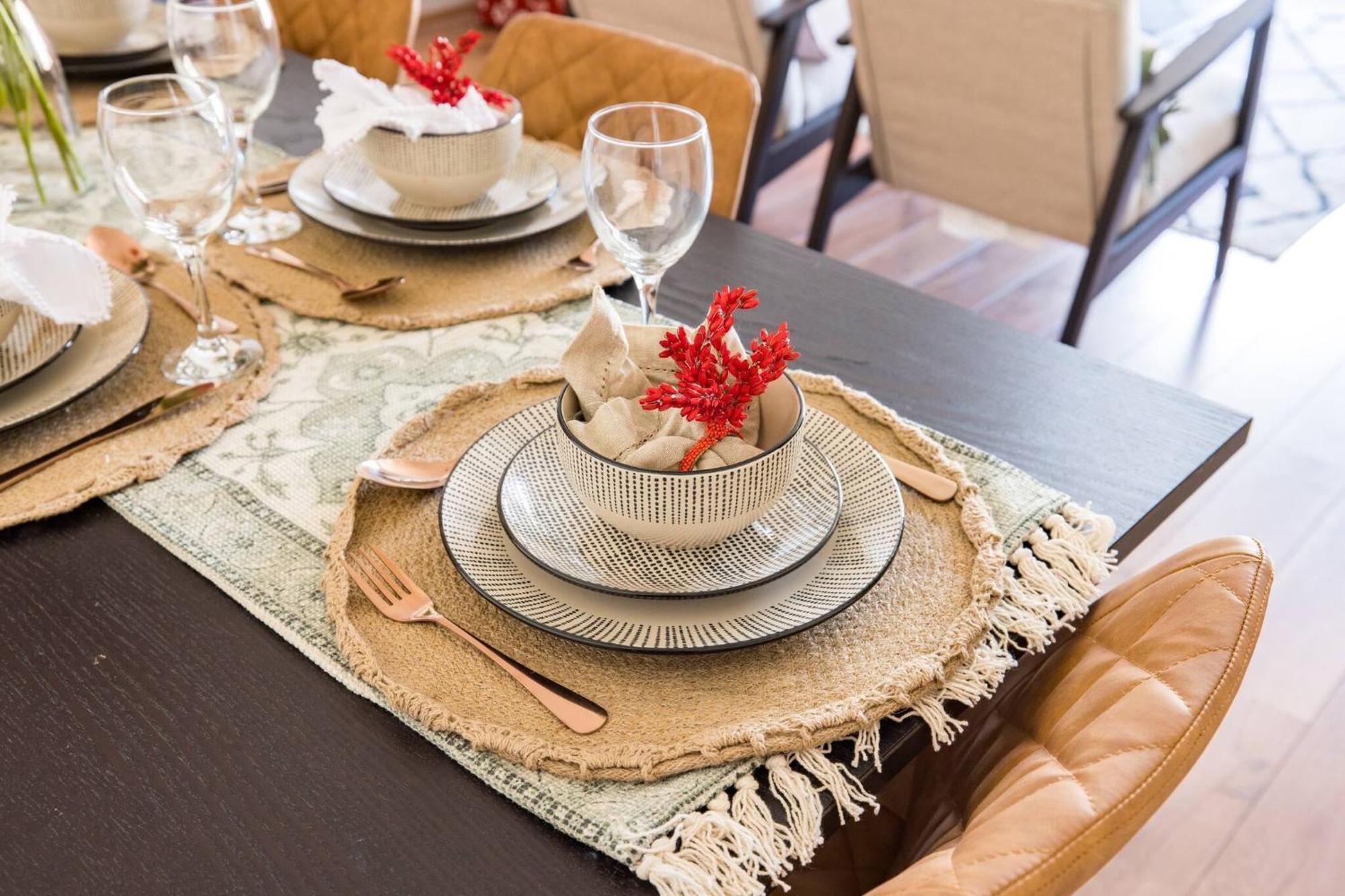Wild Roses Service Apartments - East India 런던 외부 사진